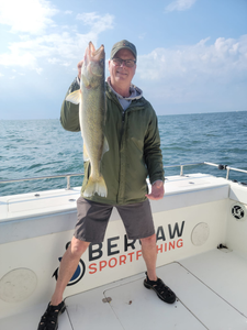 Lake Erie Fishing: Cast Your Cares Away